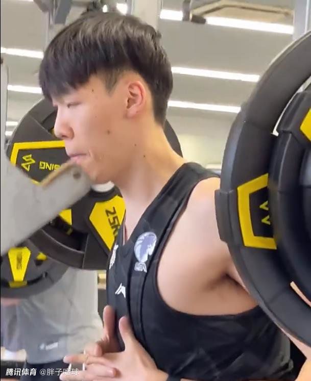 肉搏团